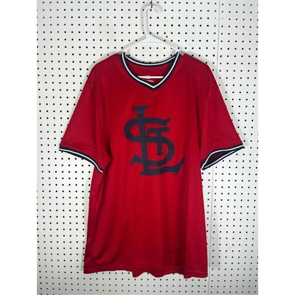 Fanatics St. Louis Cardinals V neck jersey shirt